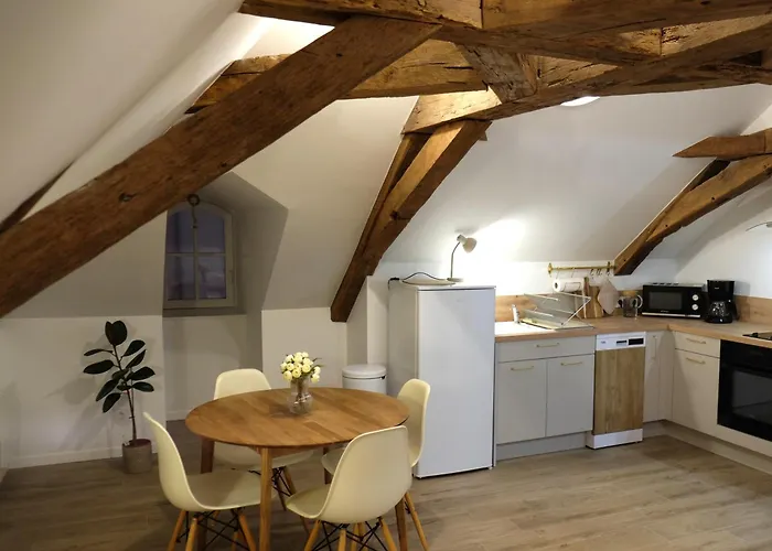 La Citadelle Endormie A Ombree D'anjou *